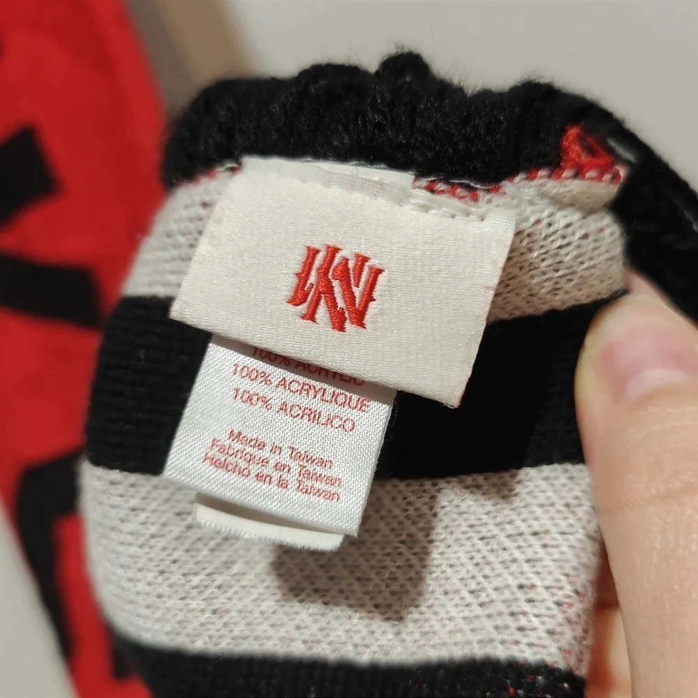 Y2K The Chicago Blackhawks Hockey NHL Thick Tassles Long Mitchell & Ness